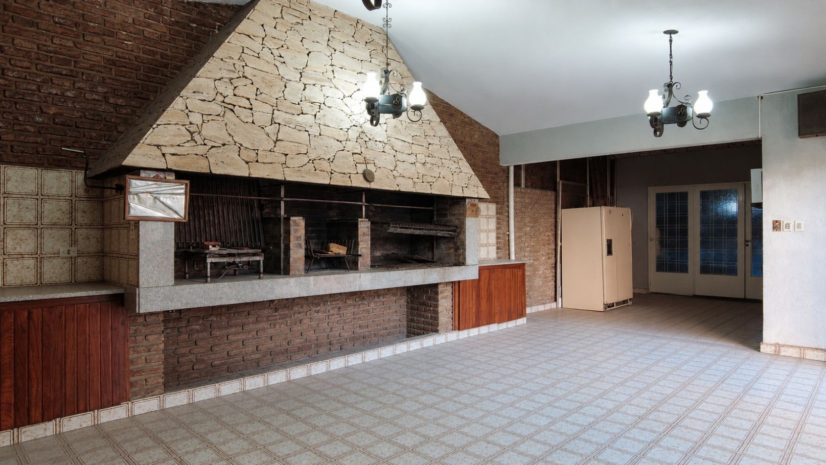 Haedo Norte Barrio Guemes Venta de Chalet de 7 ambientes