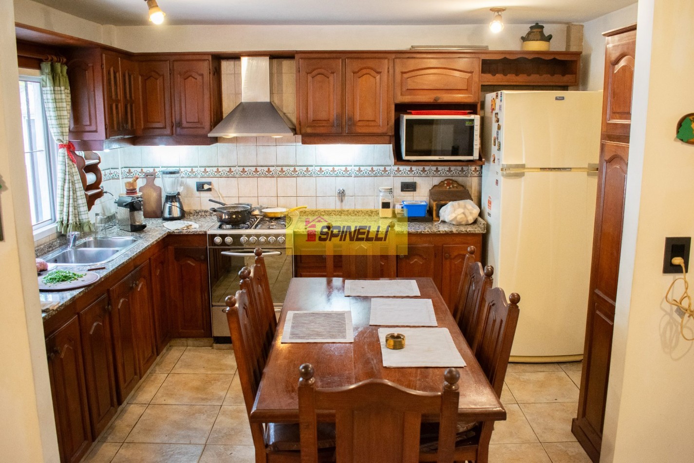 Haedo Sur venta de casa de cuatro ambientes Apto Credito