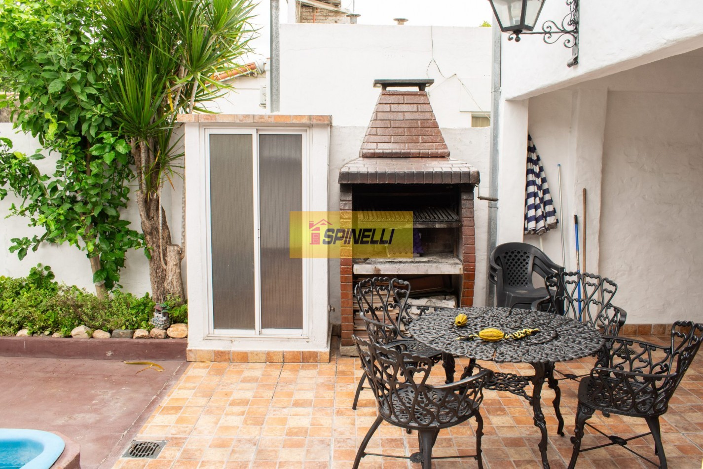 Haedo Sur venta de casa de cuatro ambientes Apto Credito