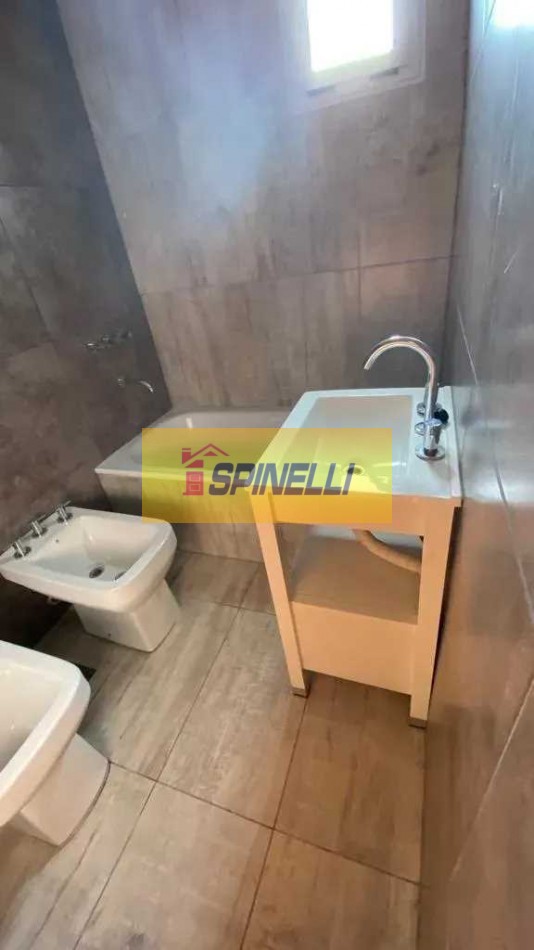 Departamento de dos ambientes en venta en Moron Apto Credito