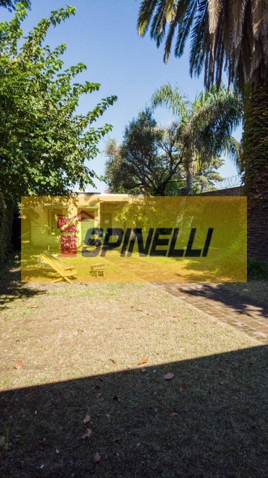 Casa en venta estilo colonial en Haedo Chico