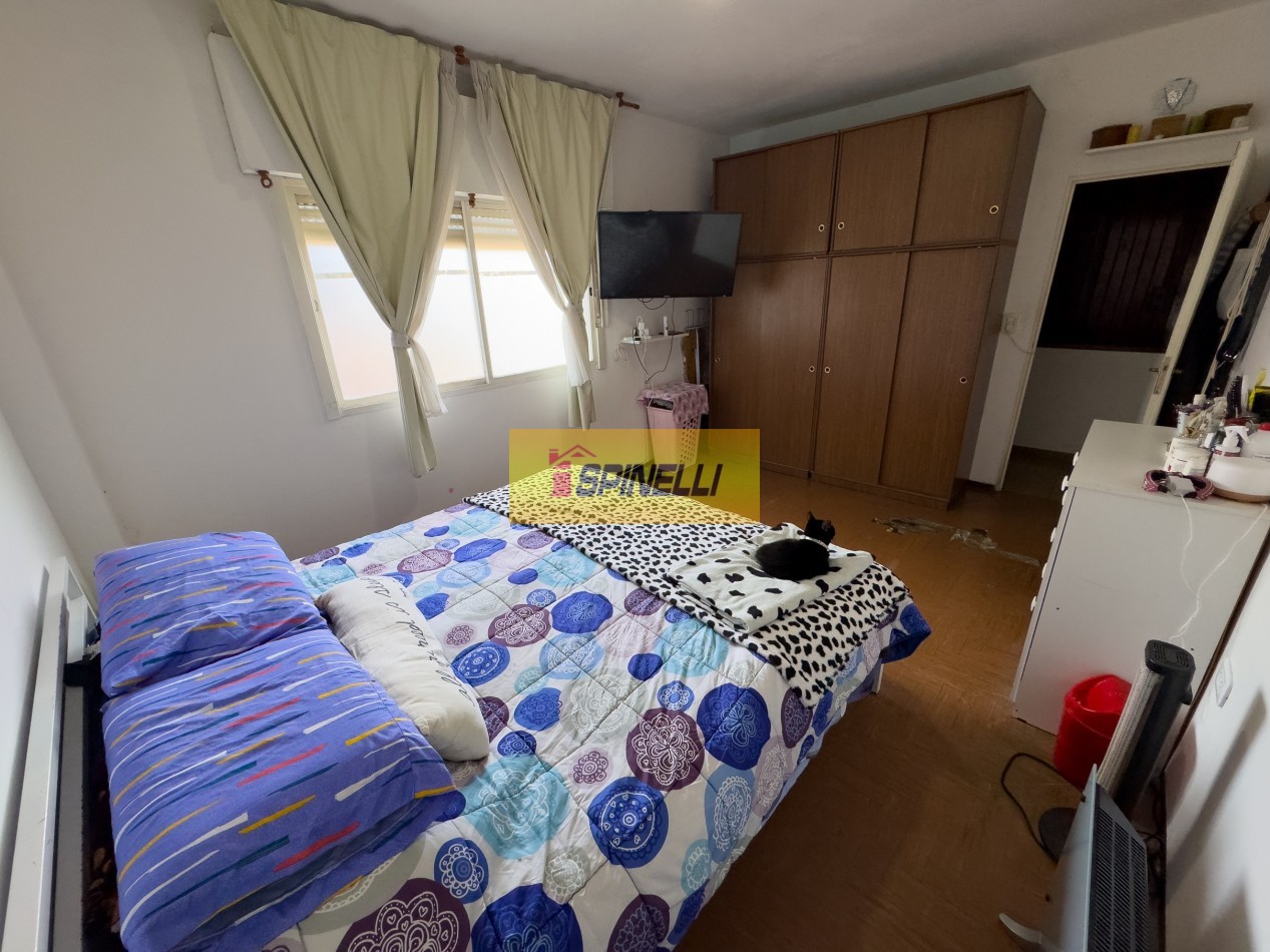 Duplex de cuatro ambientes en venta en Moron Sur 