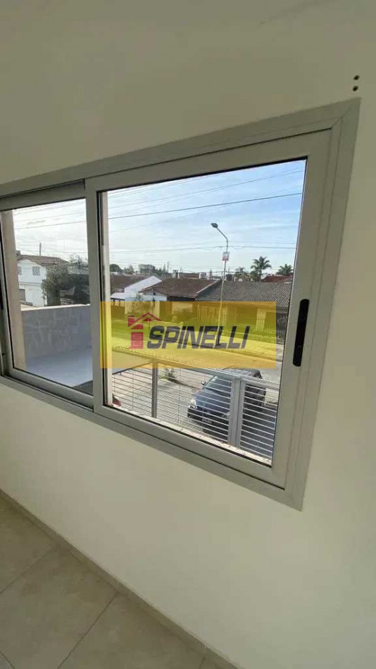 Departamento de dos ambientes en venta en Moron Apto Credito