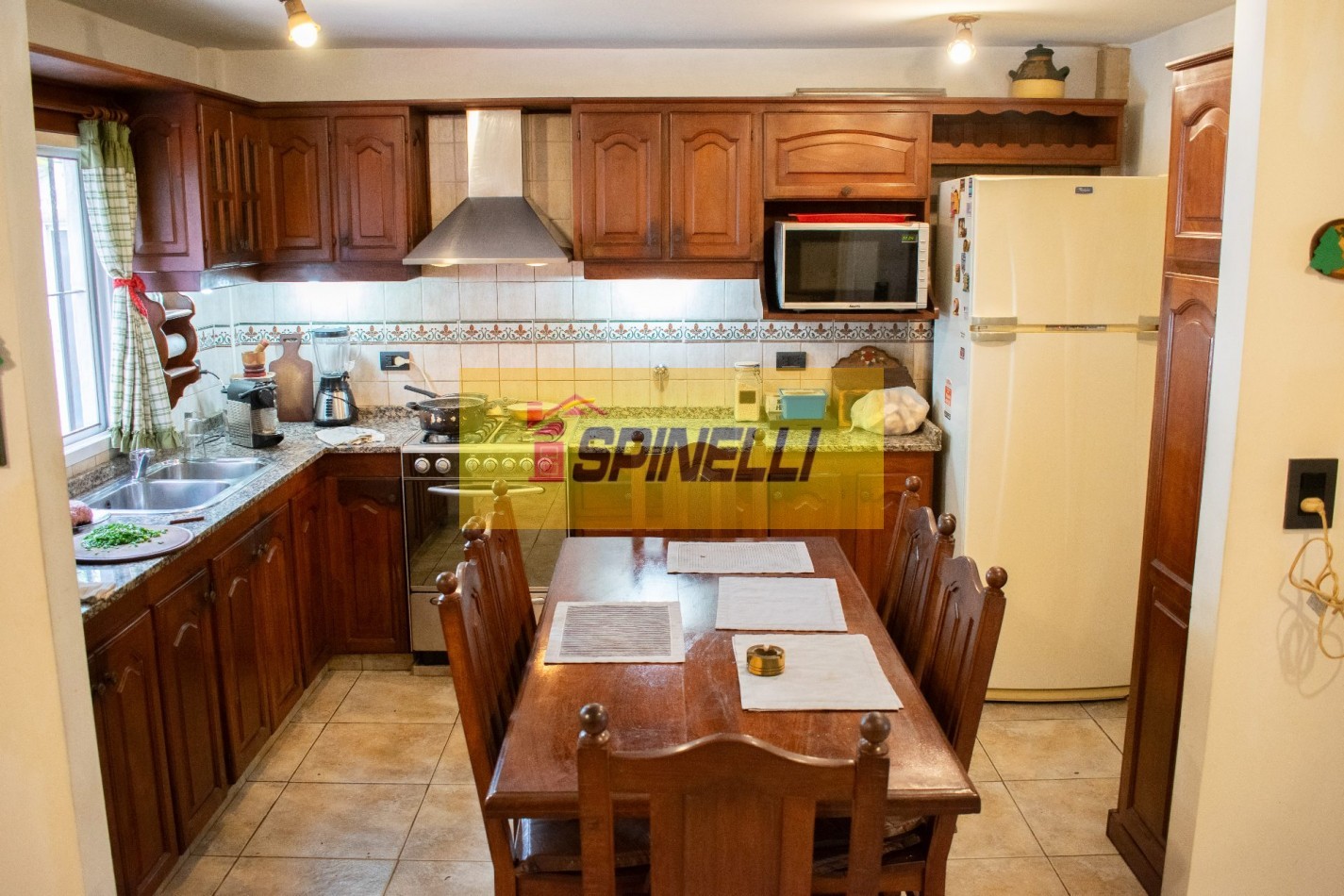 Haedo Sur venta de casa de cuatro ambientes Apto Credito
