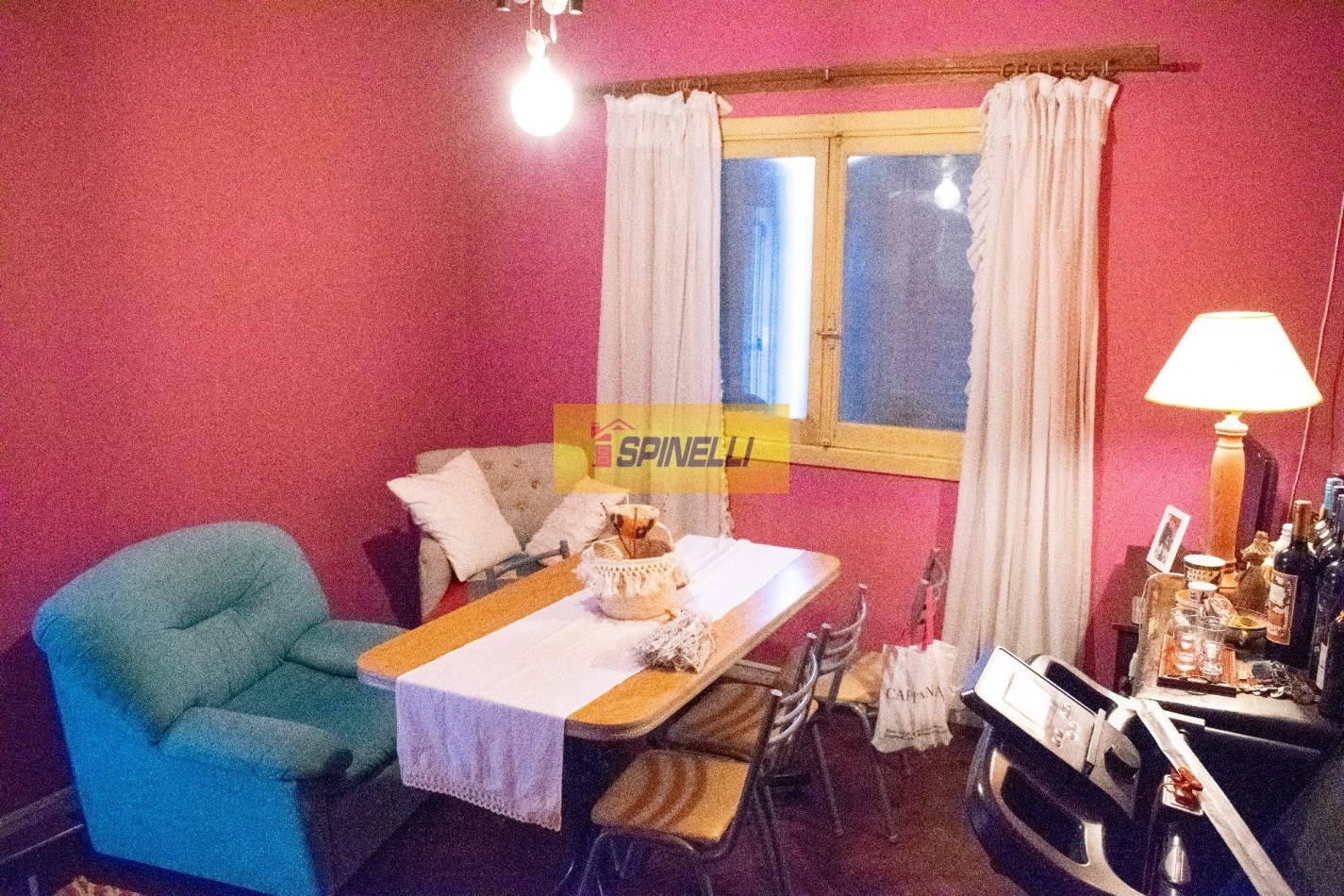 Haedo Sur casa multifamiliar de  cuatro ambientes