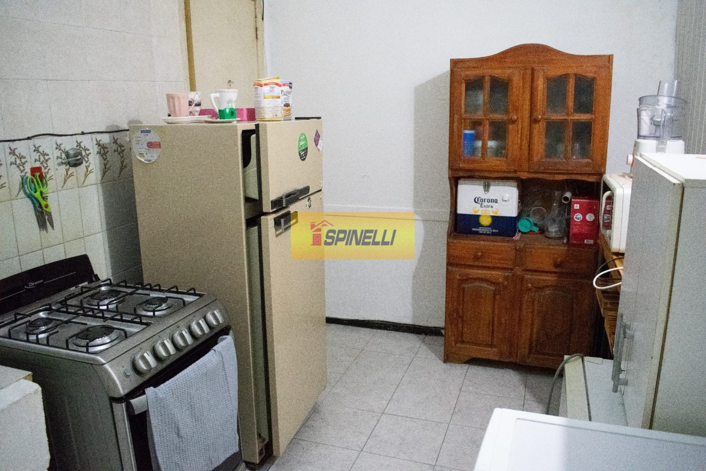 Haedo Sur casa multifamiliar de  cuatro ambientes