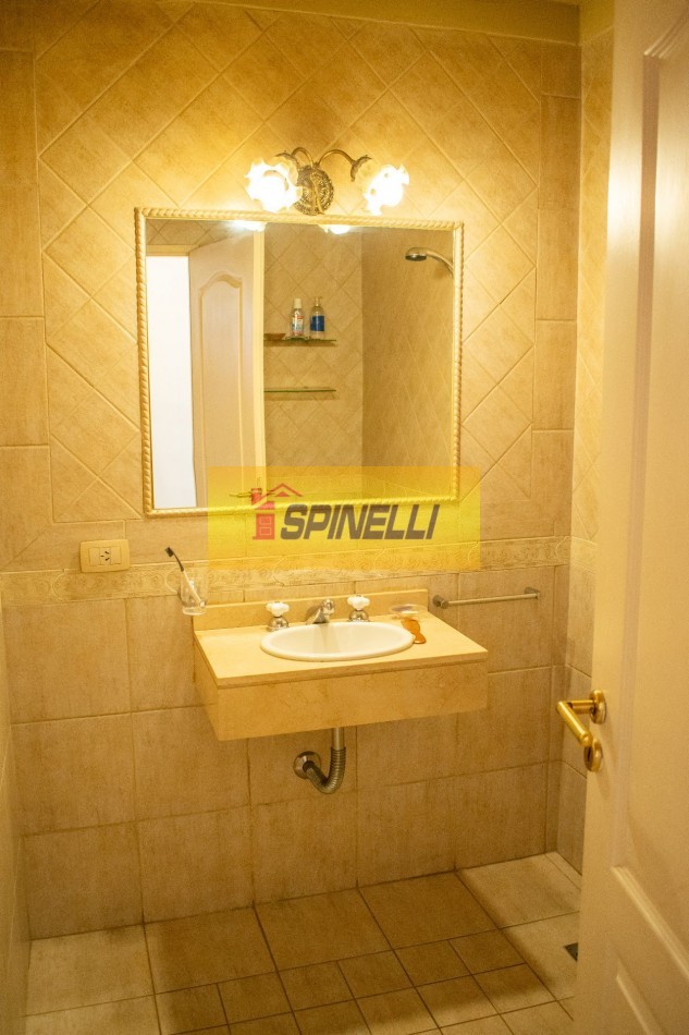 Haedo Sur venta de casa de cuatro ambientes Apto Credito
