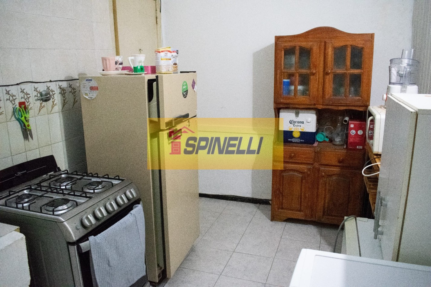 Haedo Sur casa multifamiliar de  cuatro ambientes