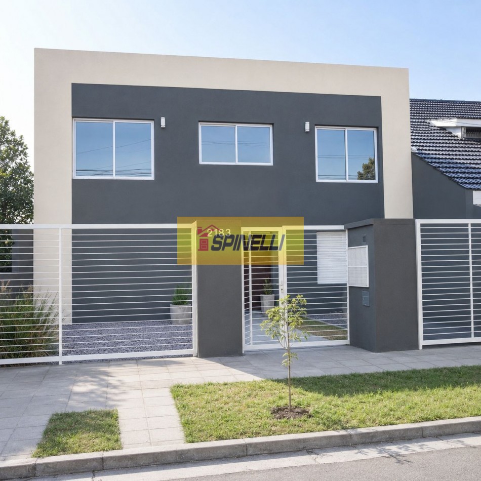 Departamento de dos ambientes con cochera y patio en venta en Haedo Norte