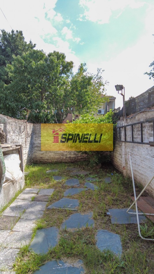 Duplex de cuatro ambientes en venta en Haedo Norte Apto Credito