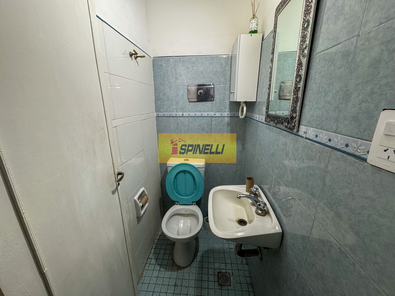 Duplex de cuatro ambientes en venta en Moron Sur 