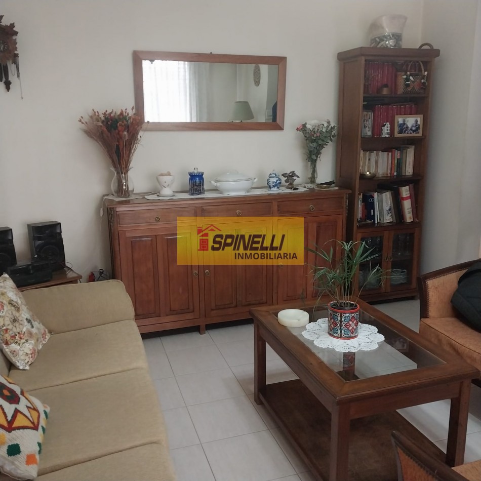 Venta de Chalet de cuatro ambientes en Haedo Sur