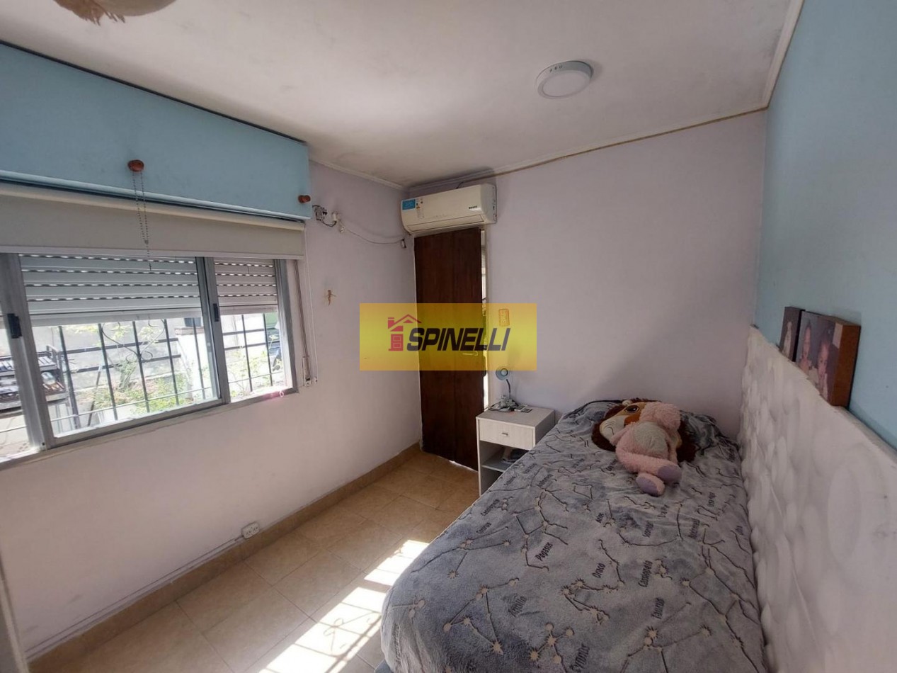 Ph de tres ambientes en venta en Haedo Sur Apto Credito