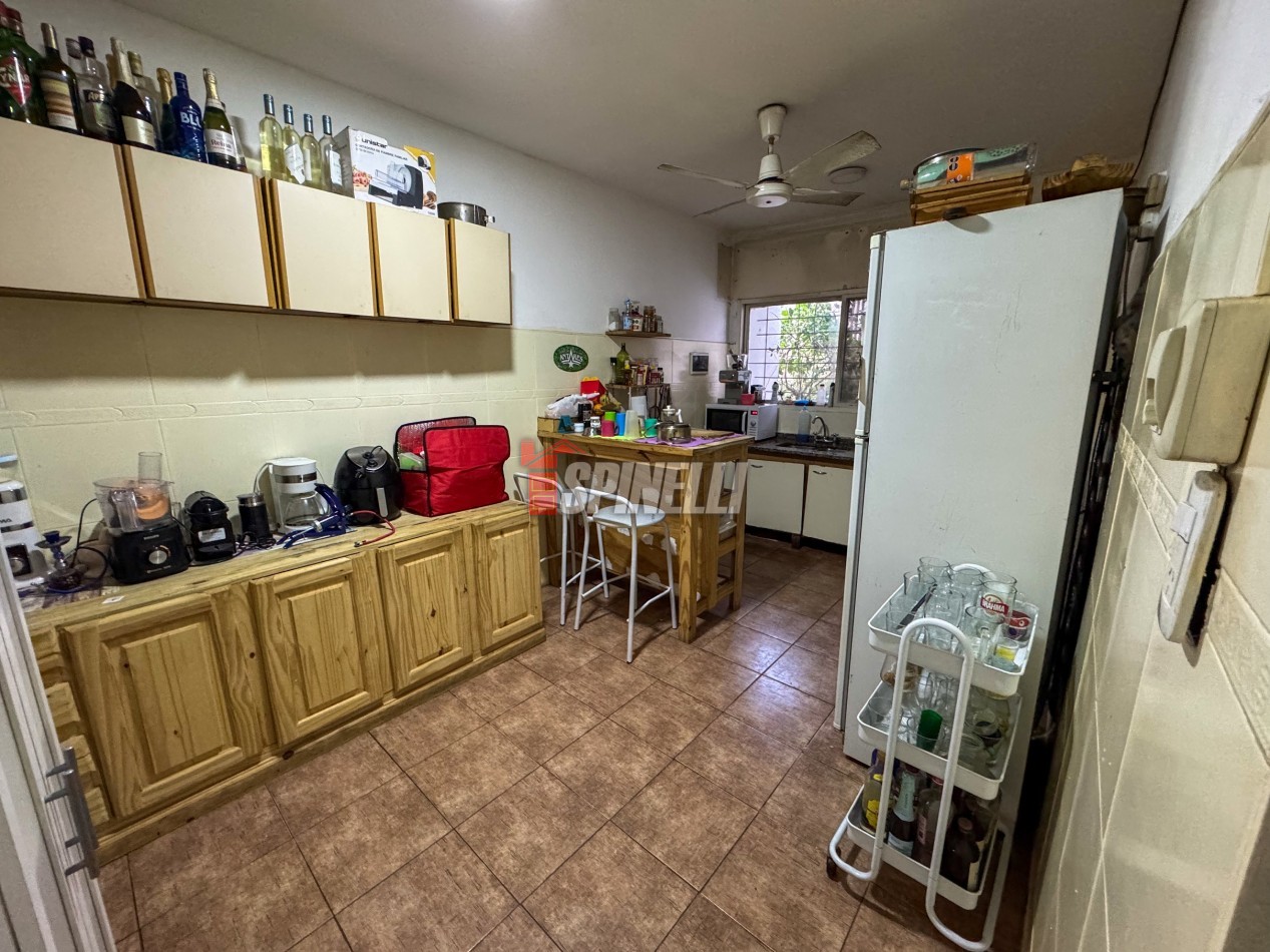 Duplex de cuatro ambientes en venta en Moron Sur