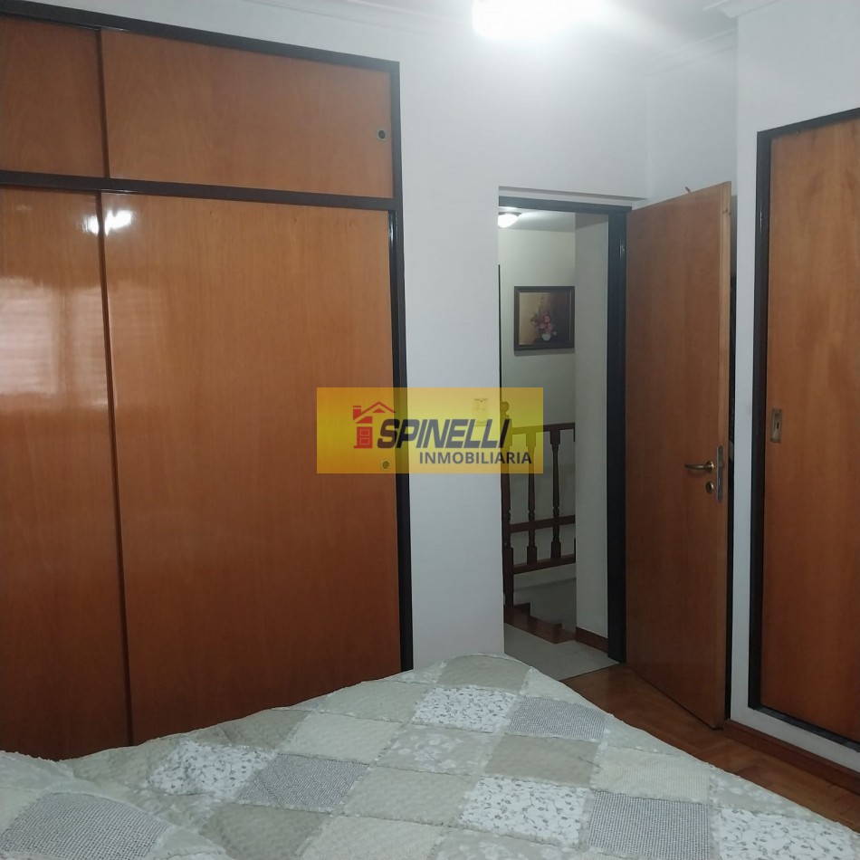 Venta de Chalet de cuatro ambientes en Haedo Sur