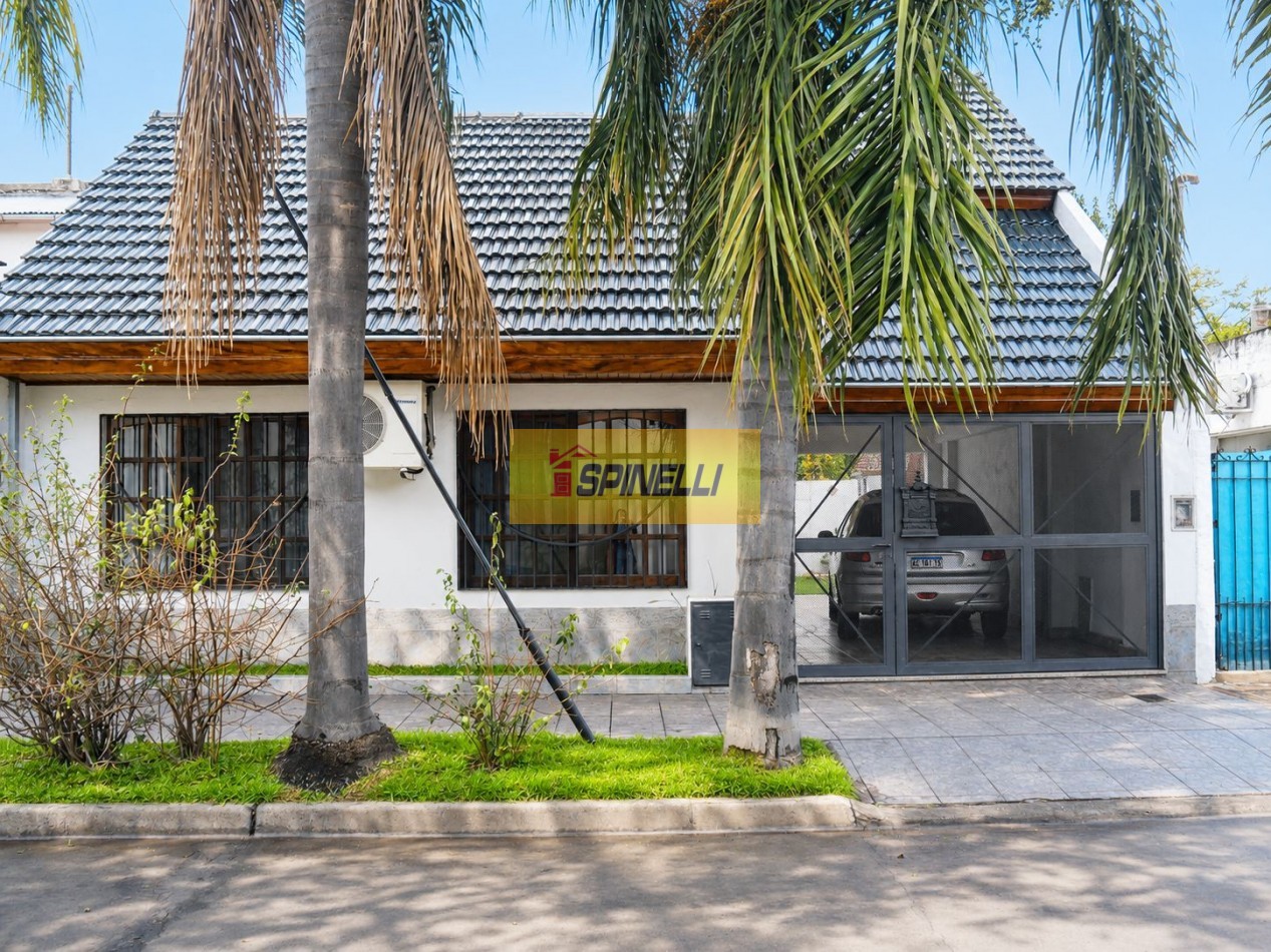 Haedo Sur venta de casa de cuatro ambientes Apto Credito